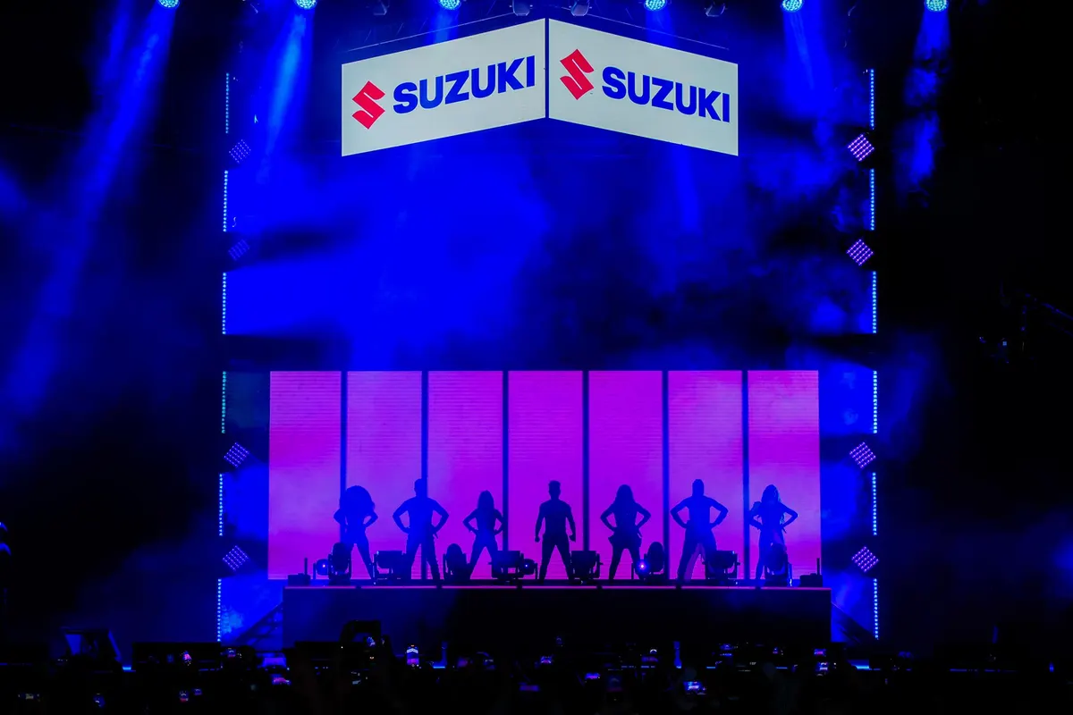 SUZUKI BOOSTERGREEN FEST 44