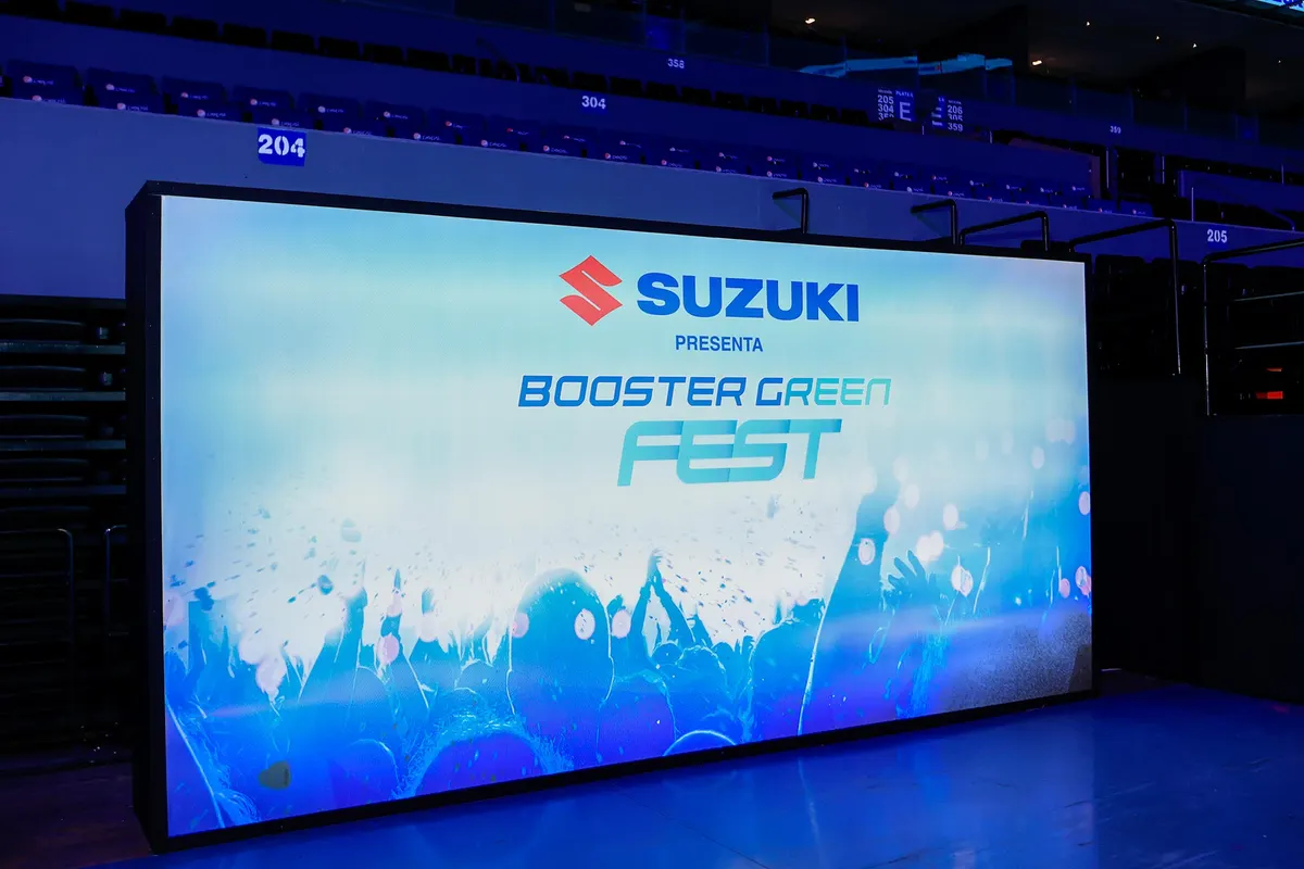 SUZUKI BOOSTERGREEN FEST 74