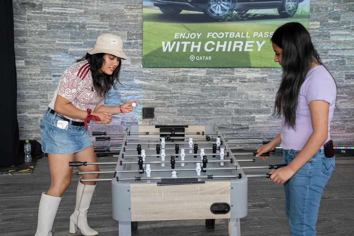 FAN FEST CHIREY 83