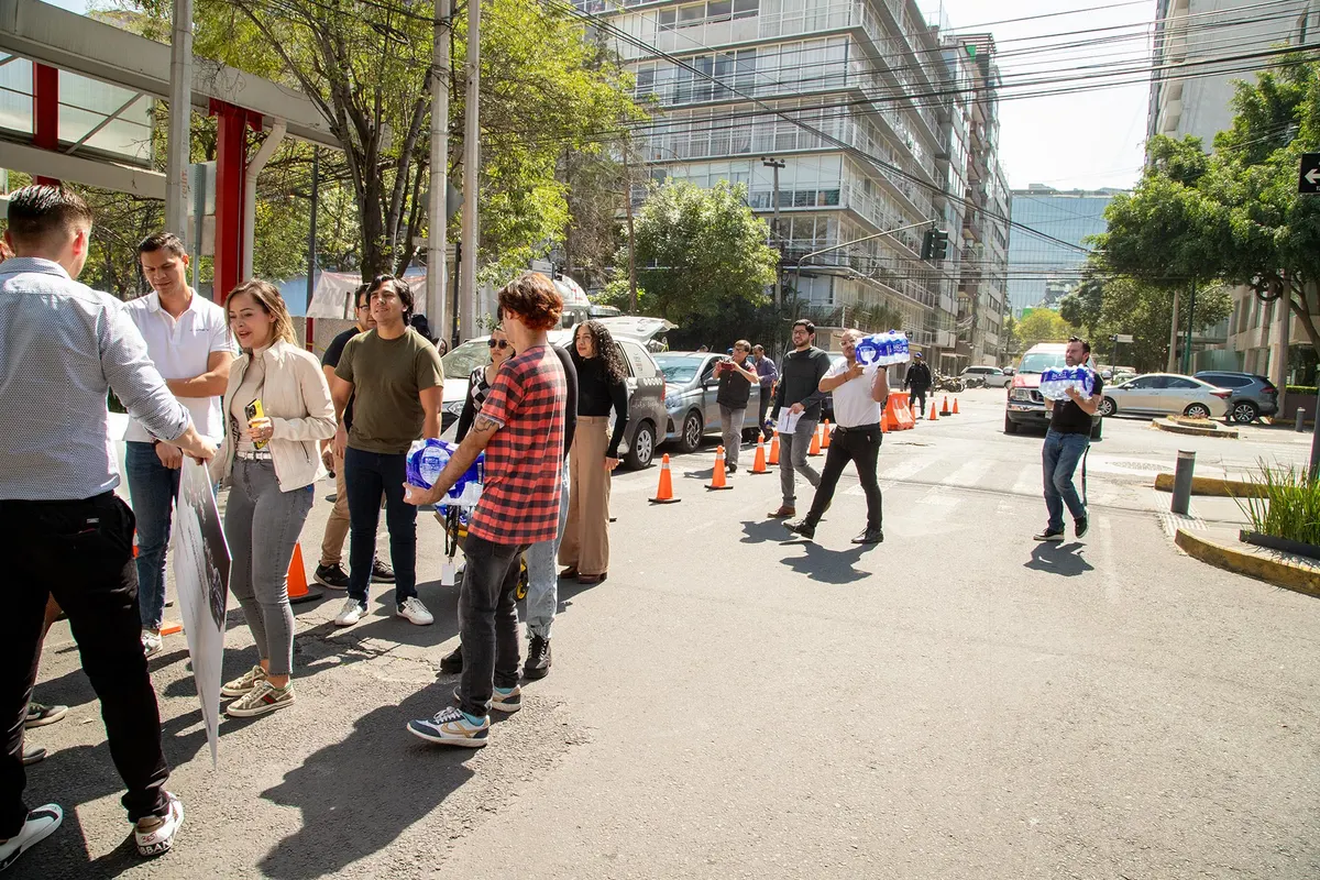 CRUZ ROJA DONATIVOS 22