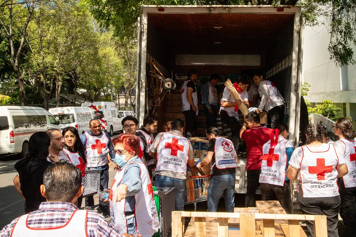 CRUZ ROJA DONATIVOS 4