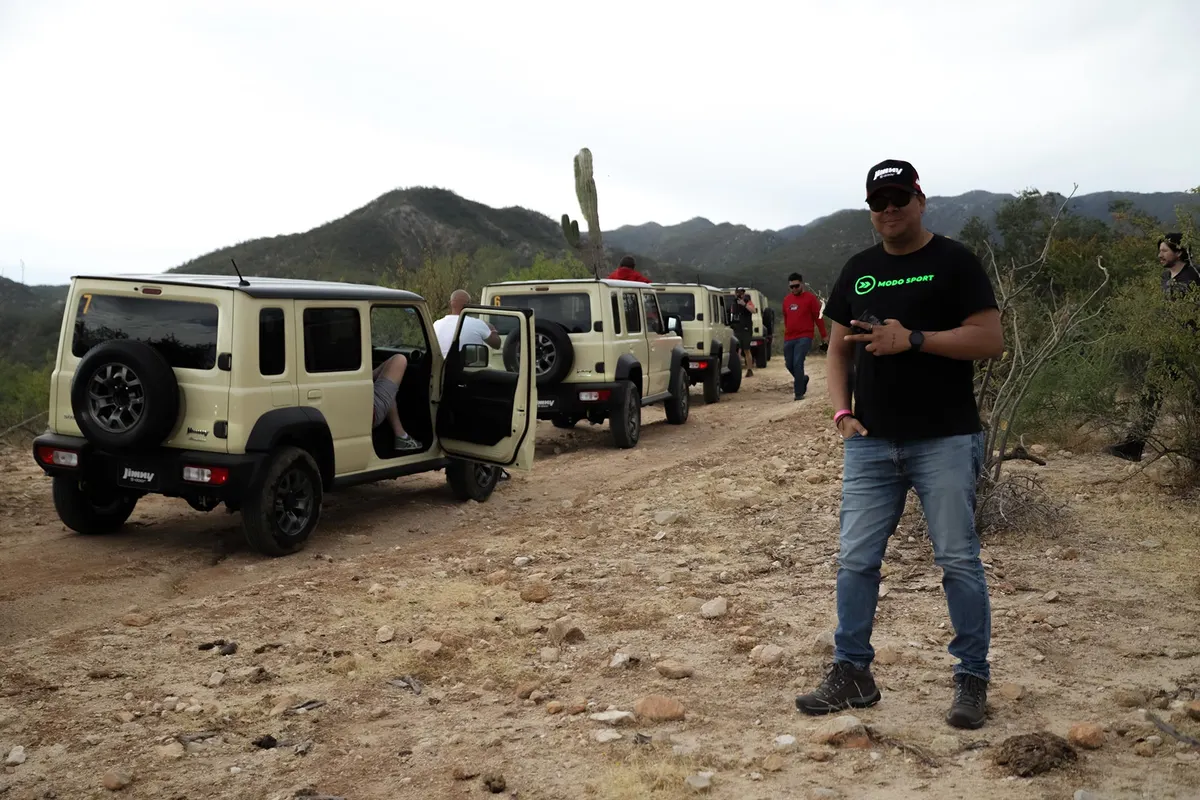 JIMNY 5-DOOR LOS CABOS 8