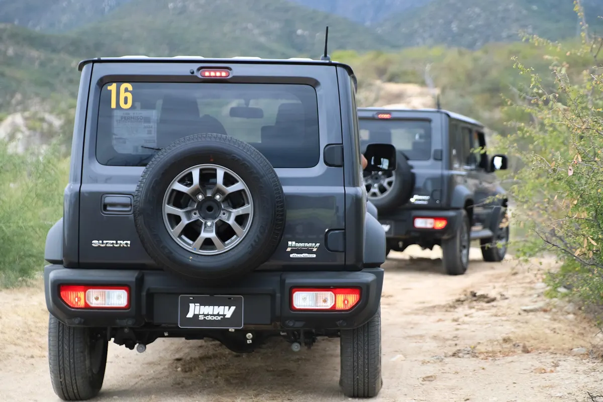 JIMNY 5-DOOR LOS CABOS 9