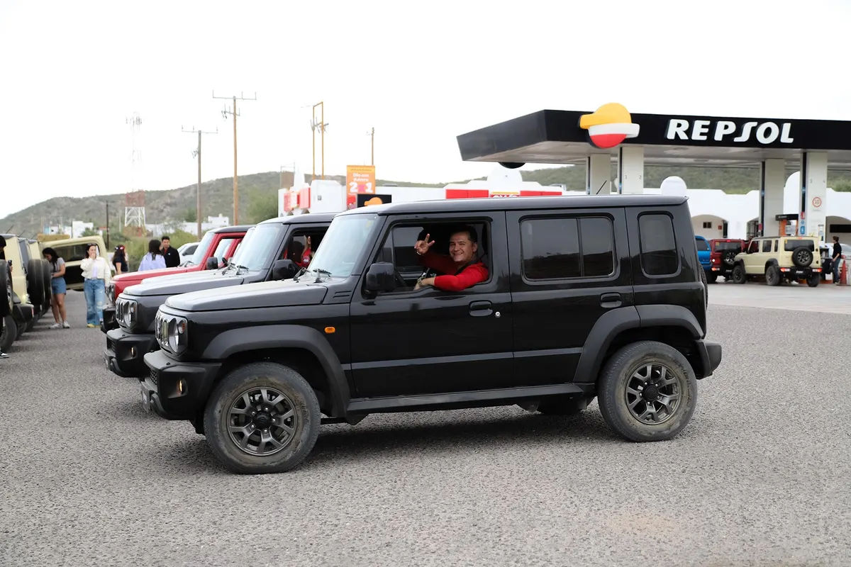 JIMNY 5-DOOR LOS CABOS 12