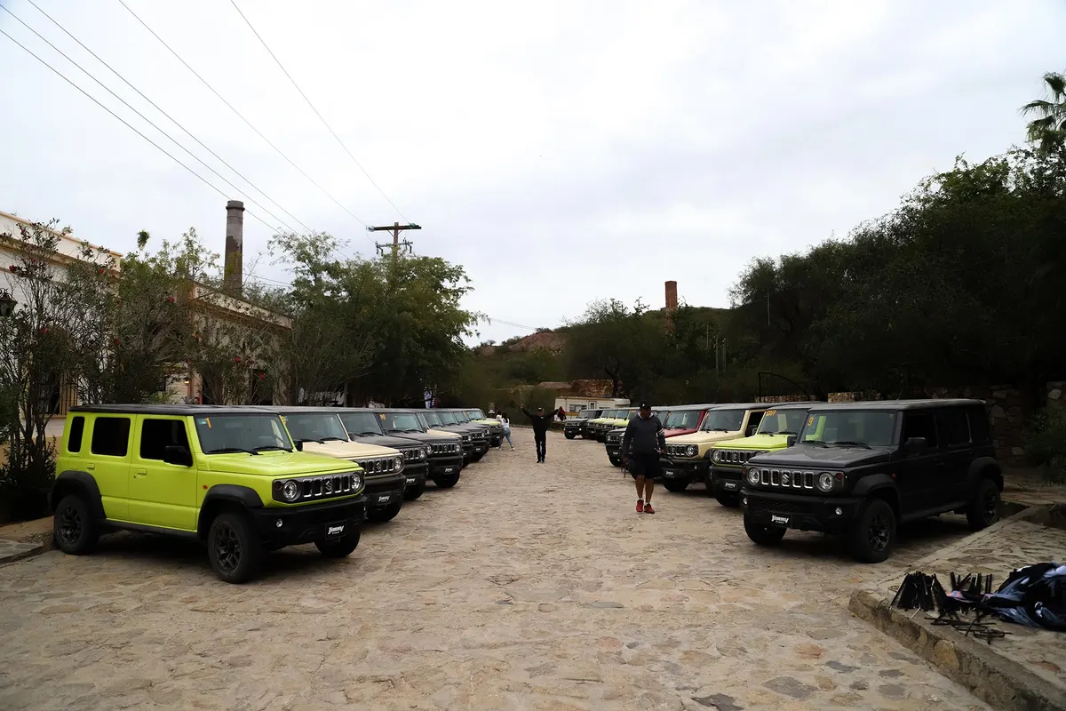 JIMNY 5-DOOR LOS CABOS 22